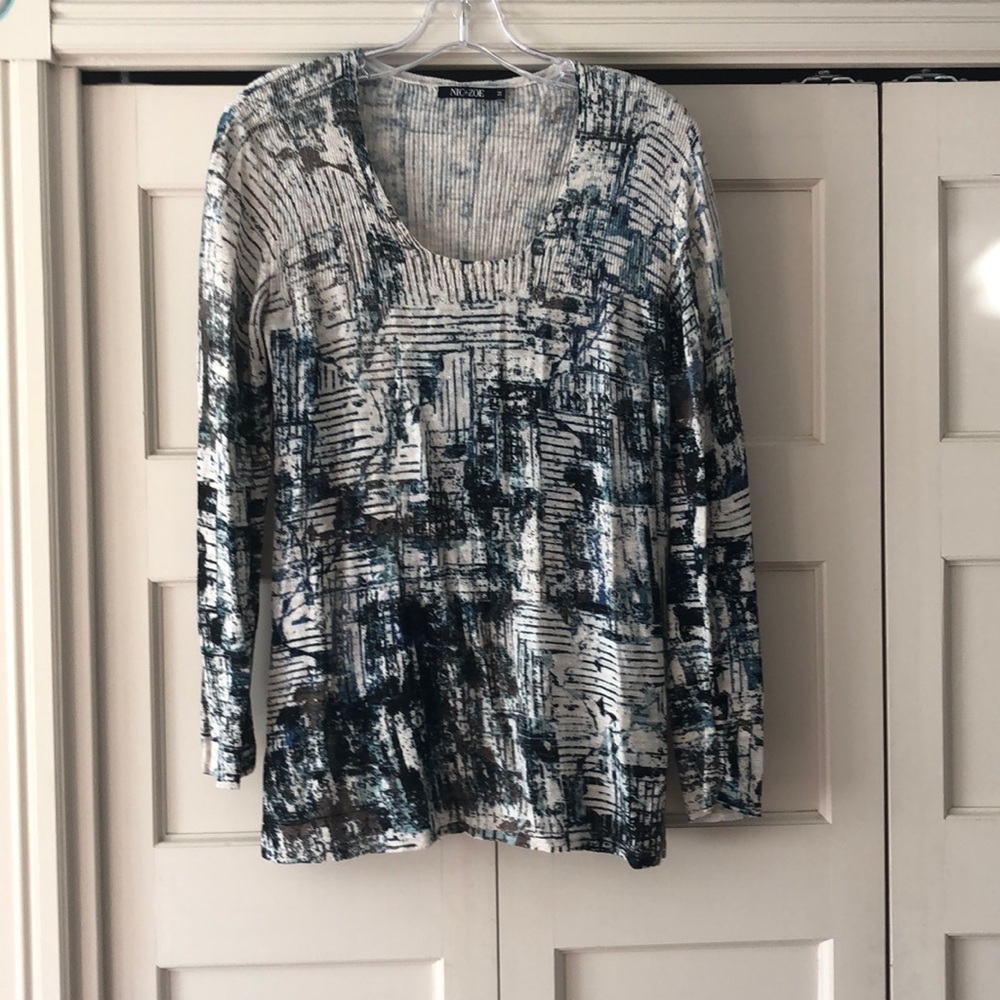 Nic & Zoe scoop neck light sweater